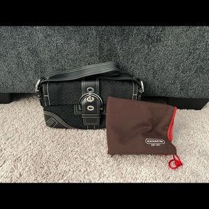 Coach signature small C shoulder bag